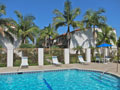 thumb_pool_1
